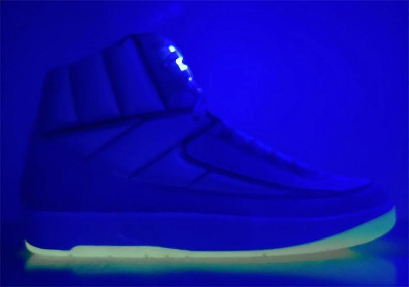 j-balvin-air-jordan-2-glow-in-the-dark1