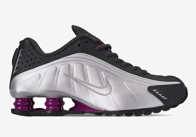 nike-shox-r4-true-berry-1