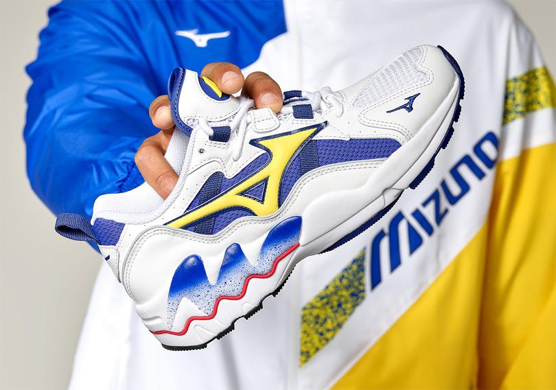 mizuno-wave-rider-1-og-ii-white-blue-yellow-release-date-4