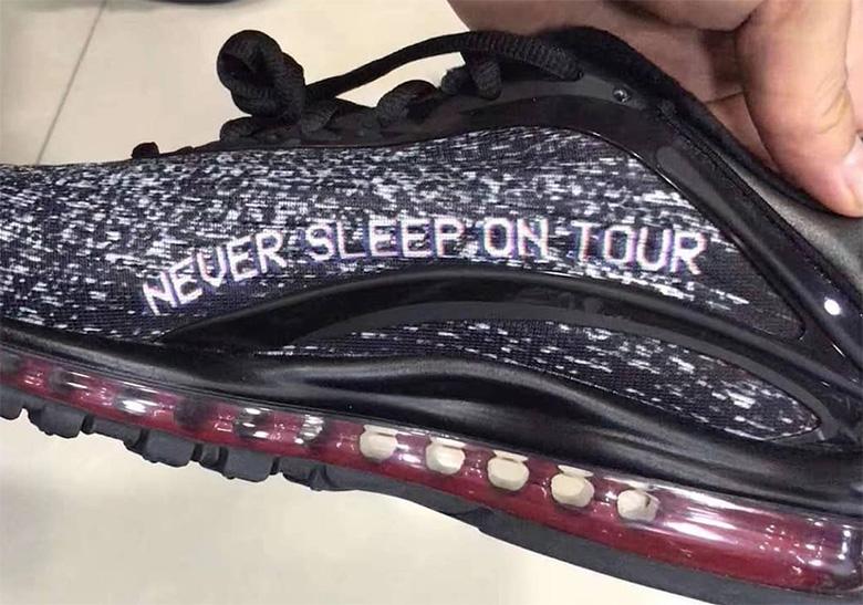 skepta-nike-air-max-deluxe-1