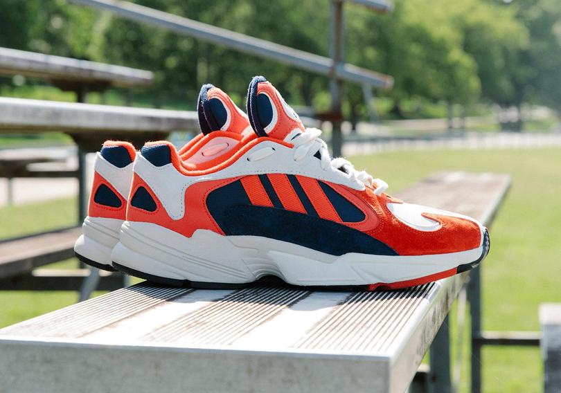 adidas-yung-1-b37615-chalk-white-core-black-collegiate-navy-1