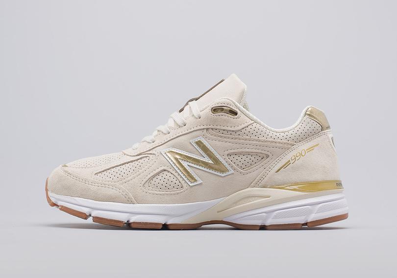 new-balance-990v4-off-white-2