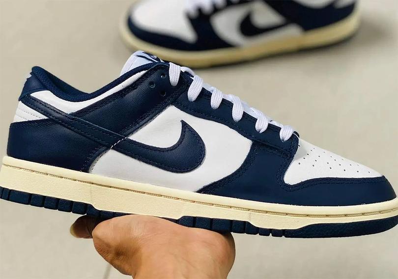 nike-dunk-low-navy-white-yellow-soles-1