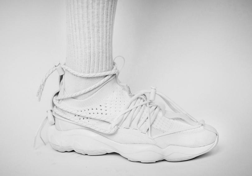 pyer-moss-reebok-dmx-run-fusion-release-info-4