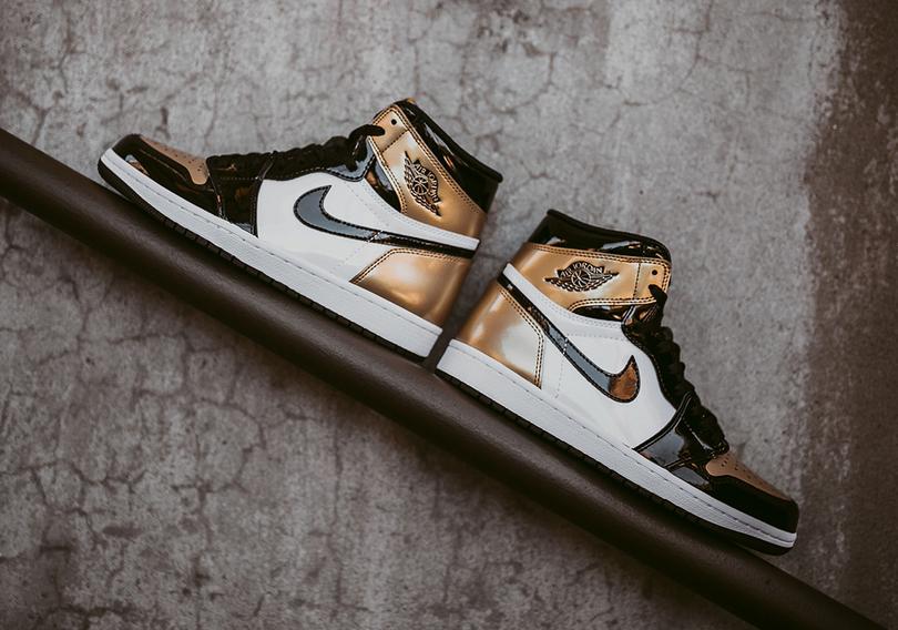 air-jordan-1-gold-toe-release-date-info-2