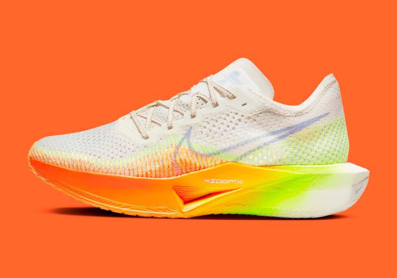 Nike-Vaporfly-3-DV4129-101-06