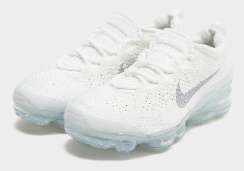 nike-vapormax-flyknit-2023-pure-platinum-metallic-silver-DV6840-100-1