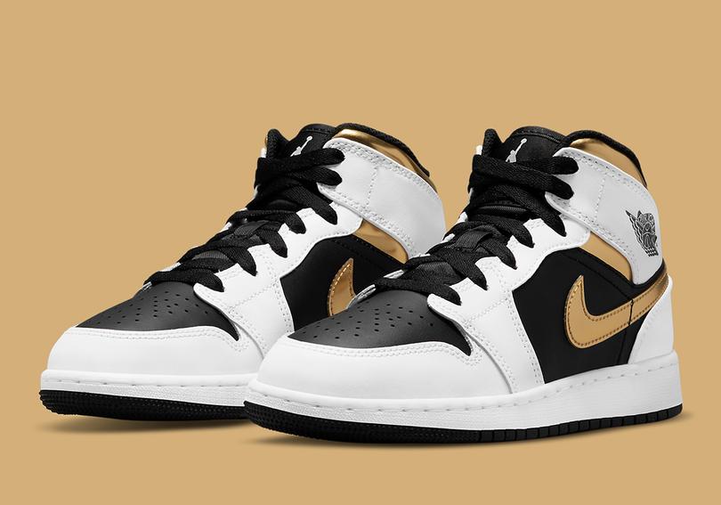 Air-Jordan-1-Mid-Black-White-Gold-554725-190-8