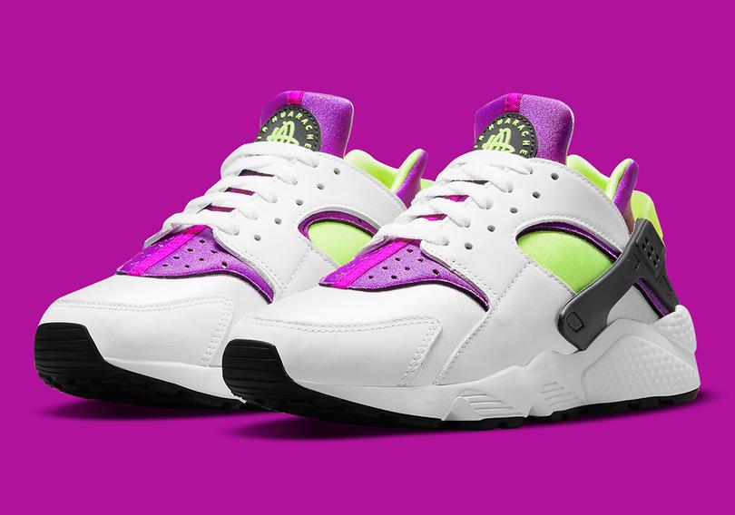 nike-air-huarache-white-neon-yellow-magenta-black-DH4439-101-5