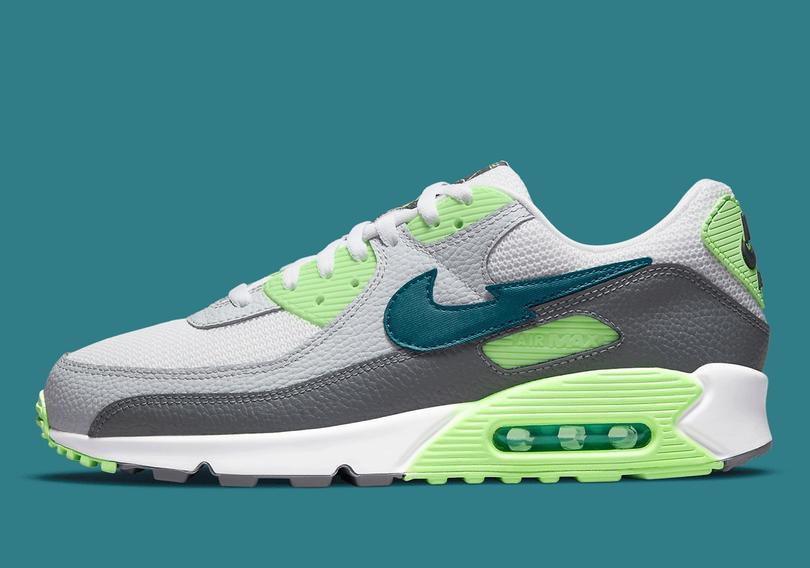 Nike-Air-Max-90-DJ6897-100-07