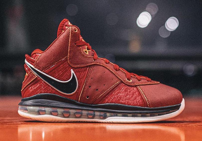 nike-lebron-8-18-beijing-pack-9