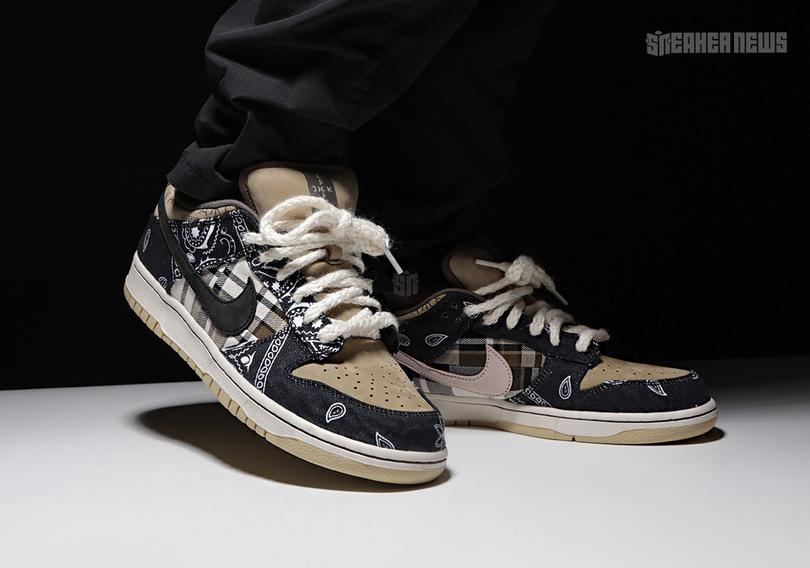 Travis-Scott-Nike-SB-Dunk-Low-Beauty-Shot-14